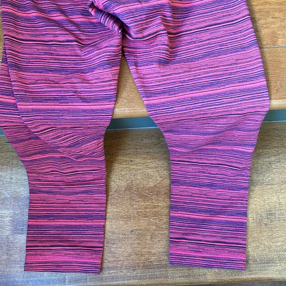Lululemon Leggings Tights Size 6 - Picture 8 of 10